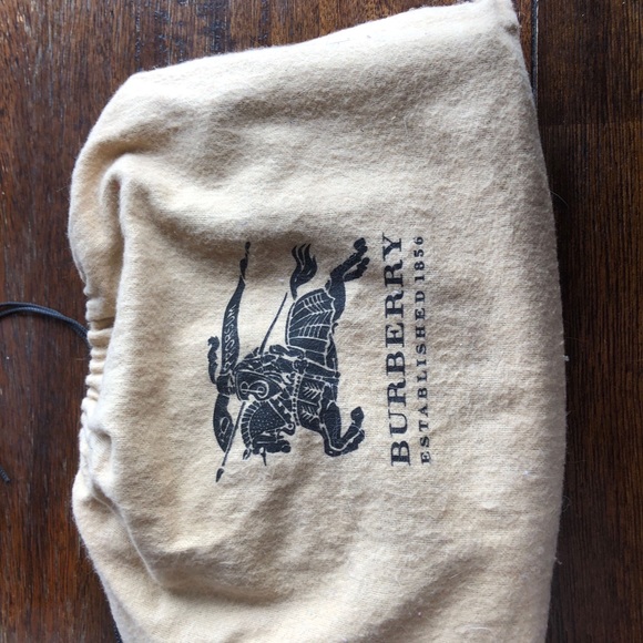 Authentic Burberry Purse - Picture 3 of 7